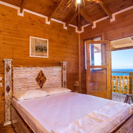 Costa Hilltop, Rhodes كولومبيا